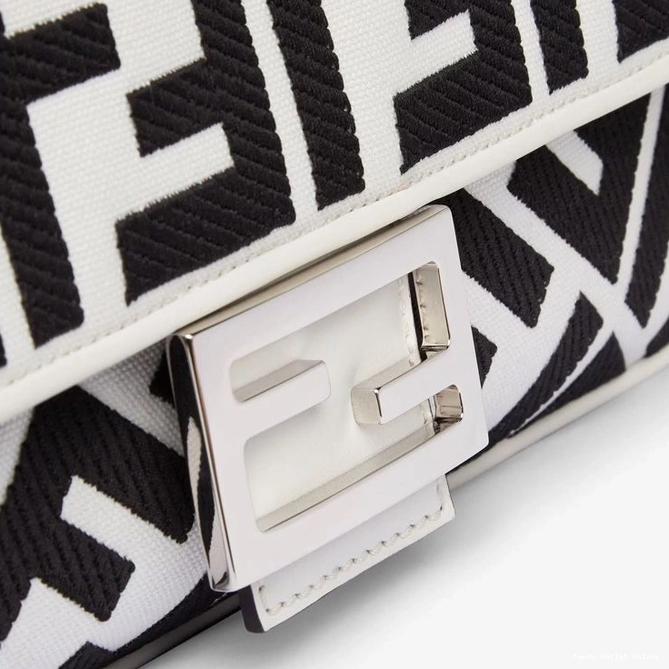 Affordable Medium Canvas Motif Baguette Fendi In Black Bag White FF 0722